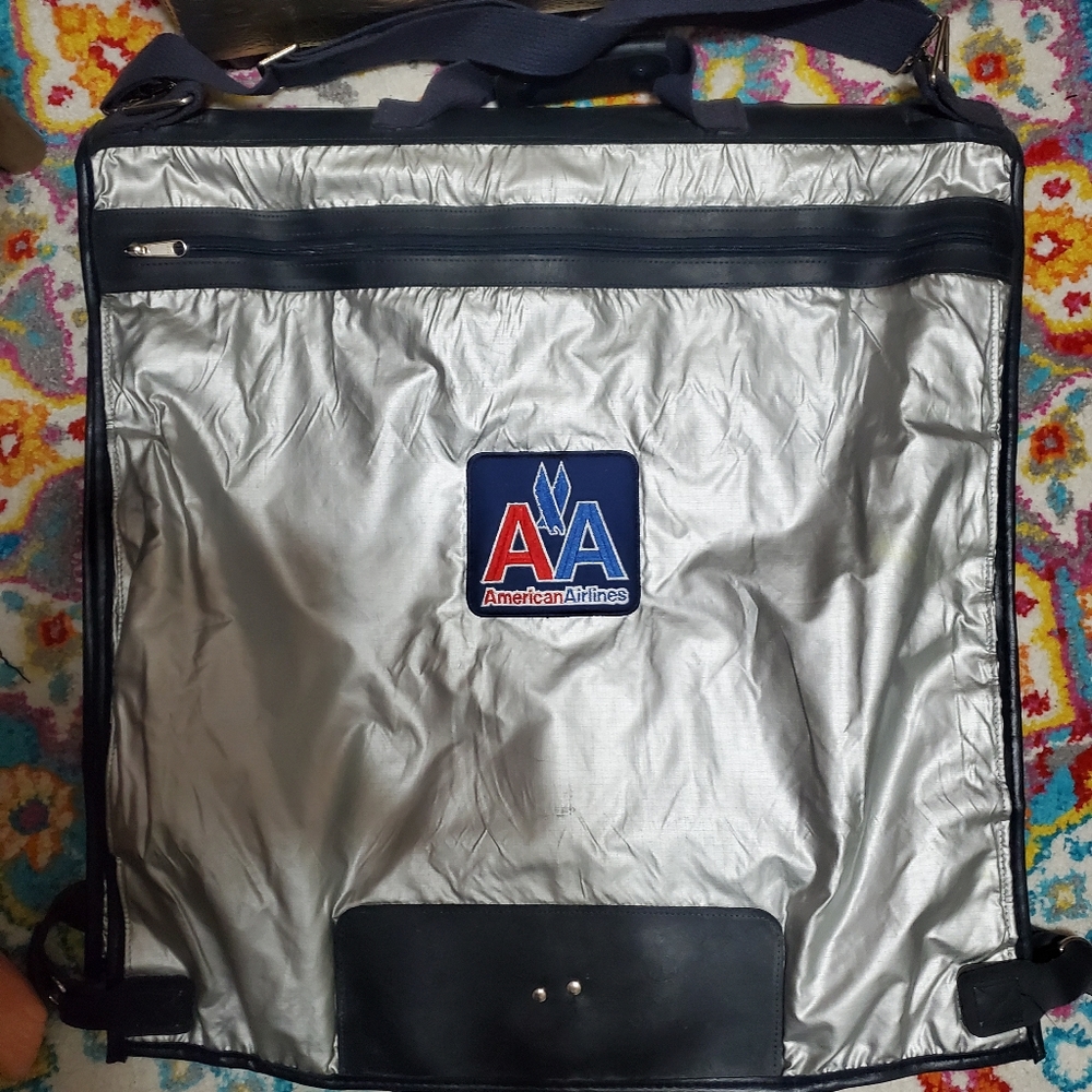Vintage AMERICAN AIRLINES GARMENT BAG